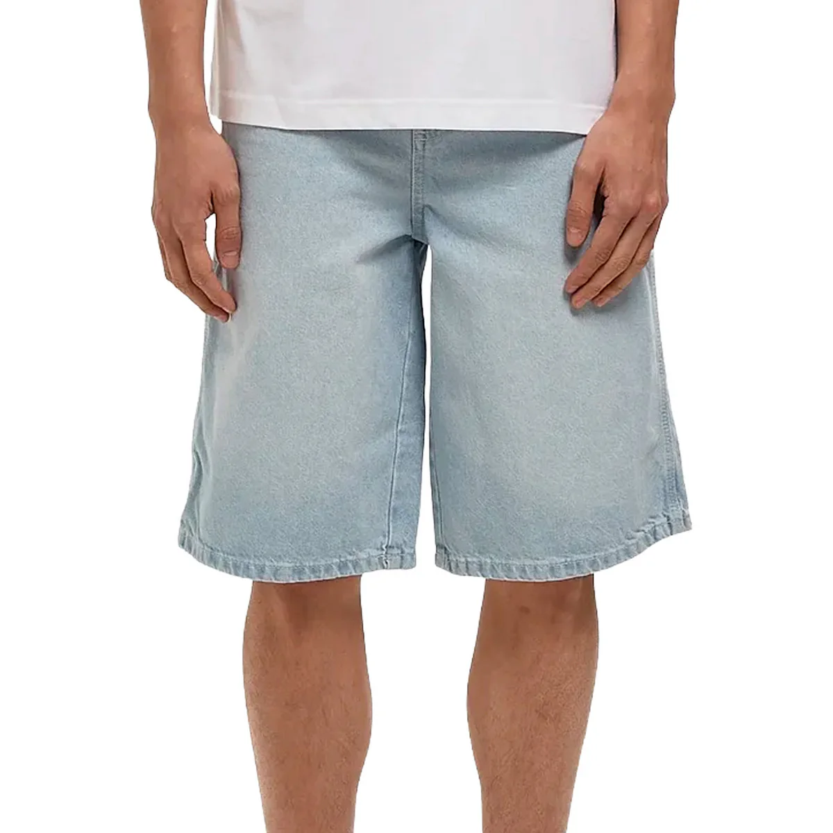 Bermuda In Denim 958 13 Licnh Loose Short - Image 2